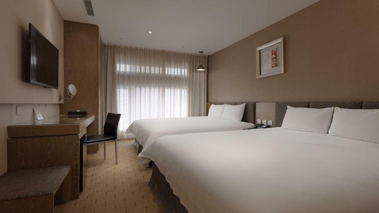 Fine Hotel Kaohsiung Extérieur photo