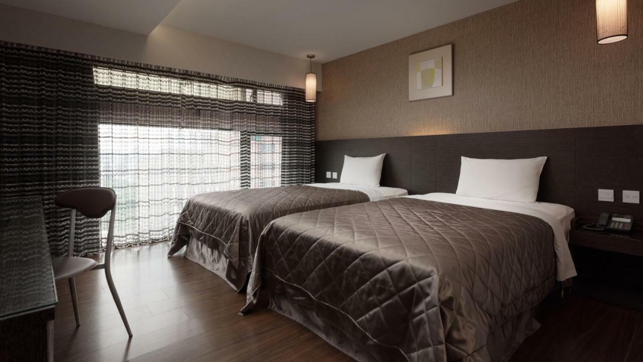 Fine Hotel Kaohsiung Extérieur photo